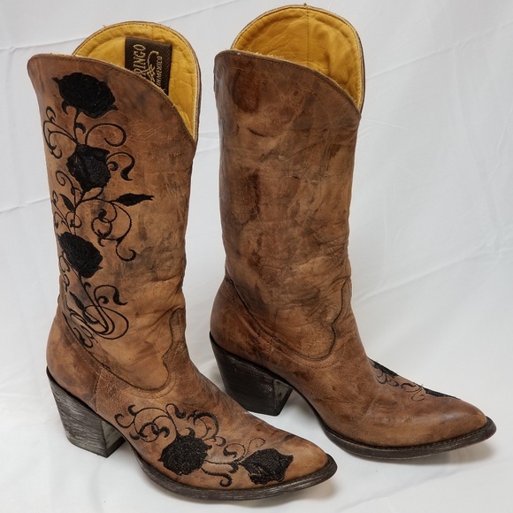 Boots - Picture 1 of 3